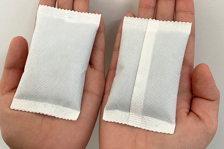 使い捨てカイロ：便利な暖房アイテムの特徴と利点